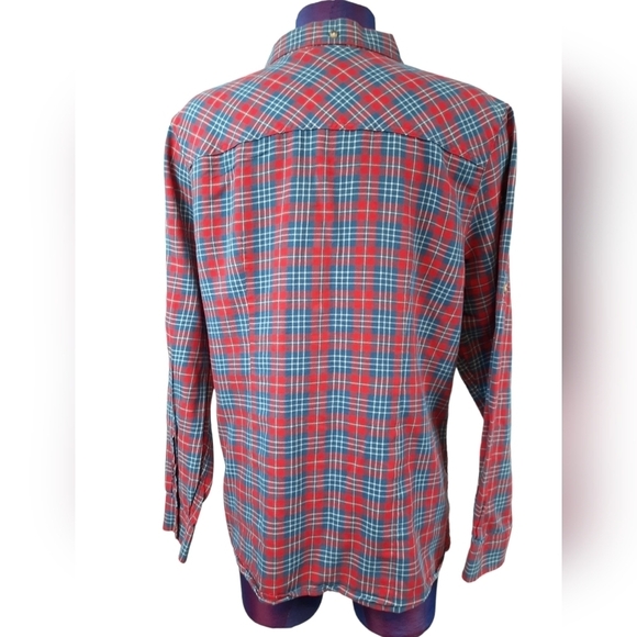 L.L. Bean Red White & Blue Button Down Plaid Roll Tab Sleeve Shirt Size Medium - Picture 5 of 9